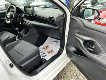 Toyota Yaris IV Hatchback 1.0 VVT-i 72KM 2022 Toyota Yaris 1.0 VVTi - Gaz/ Radar / Asystent Pasa, zdjęcie 6