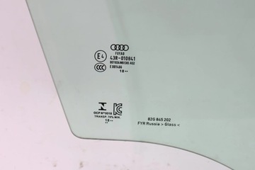 AUDI A1 82A SKLO (OKNO) DVEŘE PŘEDNÍ PRAVÁ 82G845202