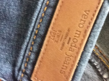 Джинсы-скинни Vero Moda S темно-синие джинсы