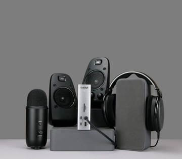 Док-станция CalDigit TS4 Thunderbolt Station 4