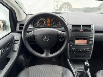 Mercedes Klasa A W169 Coupe 1.7 180 116KM 2010 Mercedes A 180 1.7 benzyna Avantgarde Serwis w ASO, zdjęcie 14