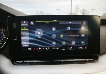 Skoda Octavia IV Liftback 1.5 TSI EVO 150KM 2023 Skoda Octavia Style Pakiety, FV 23, ACC, Podgrzewana szyba, Ambiente, Kes, zdjęcie 29