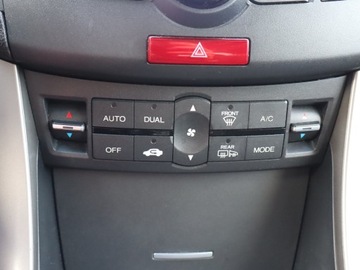 Honda Accord VIII Sedan 2.0 VTEC 156KM 2009 Honda Accord 2.0 i-VTEC, Klima, Klimatronic, zdjęcie 15