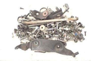 Yamaha FZ1 (06-15) Śruby z demontażu