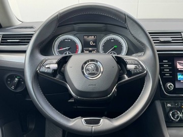 Skoda Superb III Liftback Facelifting 2.0 TSI 190KM 2020 Skoda Superb Skoda Superb 2.0TSI 190KM DSG STYLE, zdjęcie 23