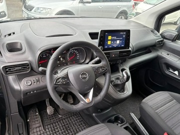 Opel Combo E Kombivan 1.5 Diesel 102KM 2019 Opel Combo Life Niepełnosprawnych inwalida PFRON, zdjęcie 21