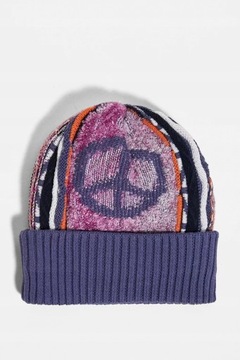 2c6fb URBAN OUTFITTERS WZORZYSTA CZAPKA BEANIE