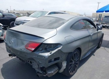 Mercedes Klasa C W205 2019 Mercedes-Benz Klasa C 2019, 3.0L, 4x4, 43 AMG, od ubezpieczalni 3.0 Benzyna, zdjęcie 9