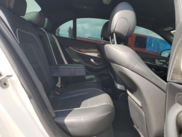 Mercedes Klasa E W213 2019 Mercedes-Benz Klasa E 63 AMG-S 4Matic 2019 4.0l 4.0 Benzyna 603KM, zdjęcie 10