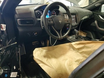 Maserati Levante 3.0 V6 GDI 350KM 2019 Maserati Levante 2019 MASERATI LEVANTE SPORT 3.0 Benzyna 350KM, zdjęcie 7