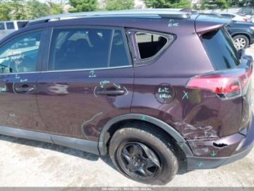 Toyota RAV4 V 2018 Toyota RAV4 2018 TOYOTA RAV4 LE 2.5 Benzyna 176KM, zdjęcie 10