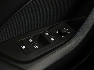 Skoda Octavia IV Kombi Plug-in 1.4 TSI iV Plug-In Hybrid 204KM 2021 Škoda Octavia Skoda Octavia PHEV full LED virtual, zdjęcie 35