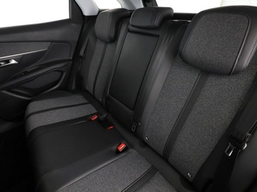 Peugeot 3008 II Crossover 1.2 PureTech 130KM 2017 Peugeot 3008 FV23% Allure automat navi virutal, zdjęcie 16