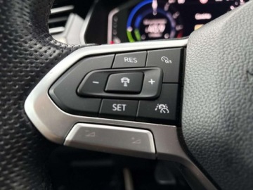 Volkswagen Passat B8 2020 Volkswagen Passat GTE DCC Matrix Tempomat ACC Keyless Serwis ASO FV23, zdjęcie 13