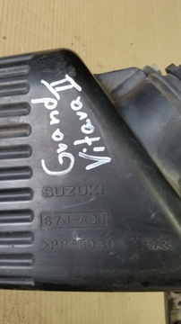 GRAND VITARA II 1.9 DDIS POUZDRO FILTRU VZDUCHU 67J-A01