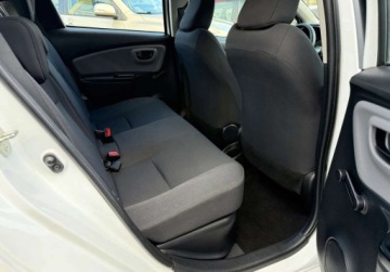 Toyota Yaris III Hatchback 5d Facelifting 2017 1.0 VVT-i 72KM 2020 Toyota Yaris z Instalacja Gazowa, salon Polska, FV-VAT 23, 1 rej. 2021r.Gw, zdjęcie 9