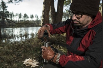 Ручная кофемолка Helikon CAMP