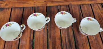 Чашки Lady Sophie OldCountry Rose Royal Albert с обивкой