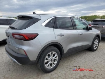 Ford Kuga III 2023 Ford Kuga 2023 r., 1,5 L ACTIVE 4x4 1.5 Benzyna 180KM, zdjęcie 5