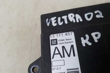 MODUL CENTRÁLNÍHO ZÁMKU OPEL VECTRA C 13111457 2.2L DIESEL 92KW 2002