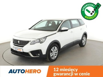 Peugeot 5008 II Crossover 1.2 PureTech 130KM 2019 Peugeot 5008 7 os. automat virtual cocpit klima
