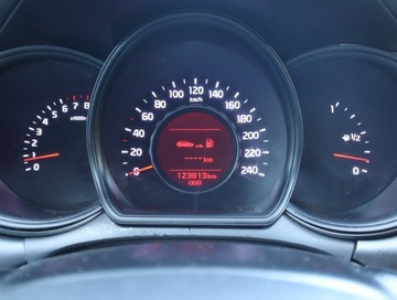 Kia Ceed II Hatchback 5d 1.4 DOHC 100KM 2012 Kia Ceed 1.4 CVVT, GAZ, Klima, Tempomat, zdjęcie 10