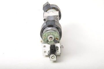 MERCEDES W172 R172 НАСОС НА КРЫШЕ A1728000030