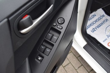Mazda 3 II Sedan 2.0 MZR 151KM 2010 Mazda 3 2.0 Benzyna, 5-drzwi, Biala-Perla, Serwisowany, Elegancki, Rok Gwa, zdjęcie 16