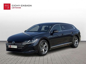 Volkswagen Arteon Fastback Facelifting 2.0 TSI 190KM 2024 Volkswagen Arteon R-Line Reflektory LED Keyless Lane Assist Tempomat Cyfro