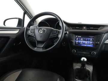 Toyota Avensis III Wagon Facelifting 2015 1.8 Valvematic 147KM 2016 Toyota Avensis niski przebieg skóra navi grzane, zdjęcie 15
