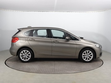 BMW Seria 2 F22-F23-F45-F46 Coupe Facelifting 218d 150KM 2018 BMW 2 Active Tourer 218d Active Tourer, zdjęcie 5