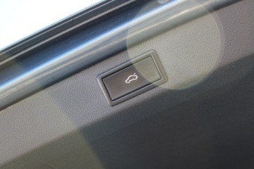 Skoda Superb III Kombi Facelifting 2.0 TSI 190KM 2020 Škoda Superb Skoda Superb Ambition DSG Nawigacja, zdjęcie 13