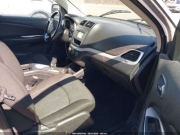 Dodge Journey 2020 Dodge Journey SE Value 2020 2.4l 2.4 Benzyna 173KM, zdjęcie 9