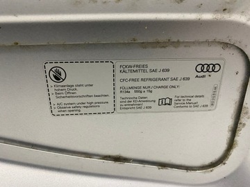 AUDI A5 8T FACELIFT KAPOTA KRYT MOTORU DEMONTÁŽ 11-