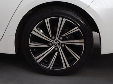 Toyota Corolla XII Sedan Facelifting 1.5 VVT-i 125KM 2023 Toyota Corolla 1.5 VVT-i, Salon Polska, zdjęcie 14