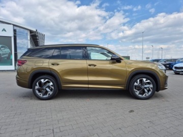Skoda Kodiaq II 2026 Skoda Kodiaq SPORTLINE 2.0 TSI DSG z placu 204 KM, zdjęcie 3