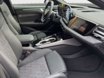 Audi A6 C8 Allroad 2.0 40 TDI 204KM 2025 AUDI A6 TDI quattro S line Avant Combi (204 KM) 2025, zdjęcie 13