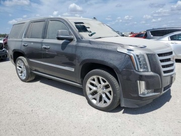Cadillac Escalade III 2017 Cadillac Escalade 2017 CADILLAC ESCALADE PREMIUM LUXURY 6.2 Benzyna 420KM, zdjęcie 3