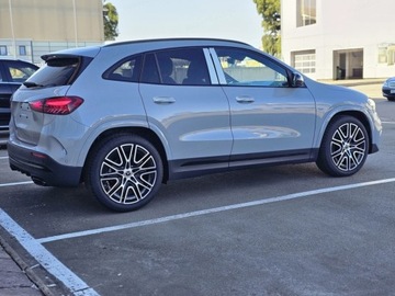 Mercedes GLA II Off-roader Facelifting 2.0 220 190KM 2025 MERCEDES-BENZ GLA 220 4-Matic AMG Line 2.0 (190KM) 2025, zdjęcie 4