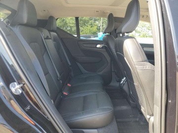 Volvo XC40 2024 Volvo XC 40 Plus 2024 2.0l 2.0 Benzyna 194KM, zdjęcie 10