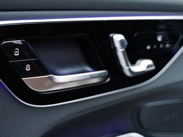 Mercedes GLC C254/X254 2025 MERCEDES-BENZ GLC 200 d 4-Matic AMG Line 2.0 (163KM) 2025, zdjęcie 11