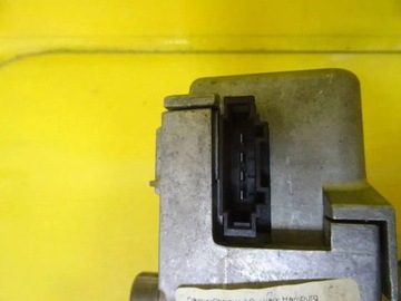 KŘIŽÁK SLOUPCE KIREROWNICZEJ MERCEDES W245 A1694604016 NR57