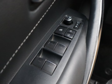 Toyota Corolla XII Hatchback 1.2 Turbo D-4T 116KM 2020 Toyota Corolla 1.2 Turbo, Salon Polska, zdjęcie 15