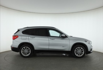 BMW X1 F48 Crossover sDrive18d 150KM 2016 BMW X1 sDrive18d, Navi, Klima, Klimatronic, zdjęcie 5