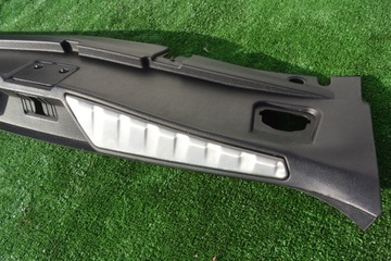 ПЛАСТИКОВАЯ ЗАДНЯЯ КРЫШКА РЕМНЯ MASERATI QUATTROPORTE VI