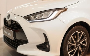 Toyota 2023 Toyota Yaris Hybrid 1.5 Comfort 1.5 Hybryda 92KM, zdjęcie 28