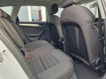Audi A4 B8 Avant Facelifting 2.0 TDI 143KM 2012 Audi A4 Avant 2.0TDI Automat Xenon Navi Ledy, zdjęcie 19