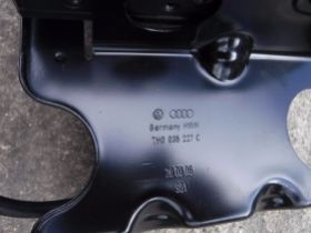 CD-чейнджер VW Audi Seat Skoda 1J6035111