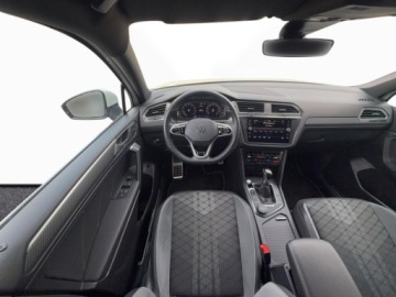 Volkswagen Tiguan Allspace SUV Facelifting 2.0 TSI 190KM 2022 Volkswagen Tiguan Allspace 2.0 TSI 190 KM 4Mot. R-Line DSG, Niski przebieg, zdjęcie 14