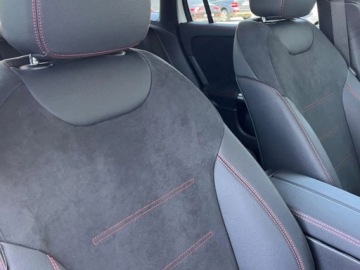 Mercedes GLA II Off-roader Facelifting 1.3 200 163KM 2024 MERCEDES-BENZ GLA 200 AMG Line Suv 1.3 (163KM) 2024, zdjęcie 4